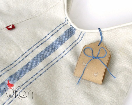 The Wren Design Antique Linen and Leather Bag detail